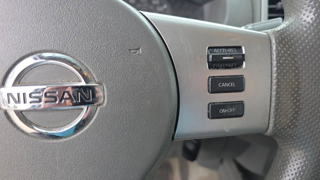 Used 2017 Nissan Frontier SV AWD/4WD image 15
