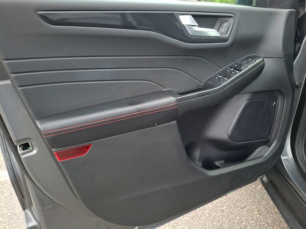 Certified 2023 Ford Escape ST-Line w/ Tech Pack #1 FWD image 14