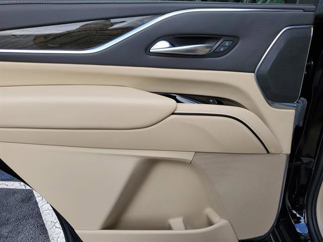 Certified 2024 Cadillac Escalade Premium Luxury AWD/4WD image 64