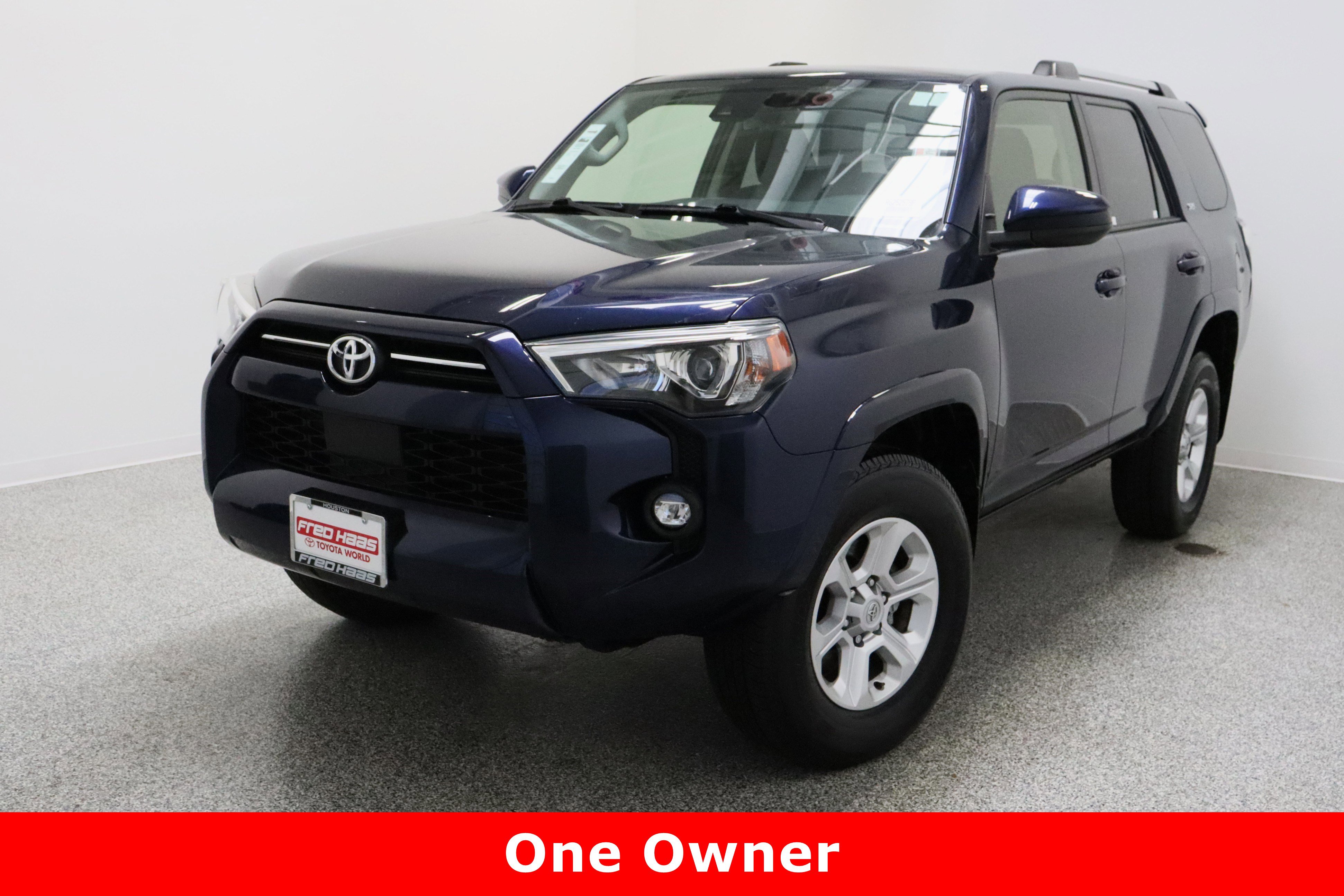 Used 2024 Toyota 4Runner SR5 image 2