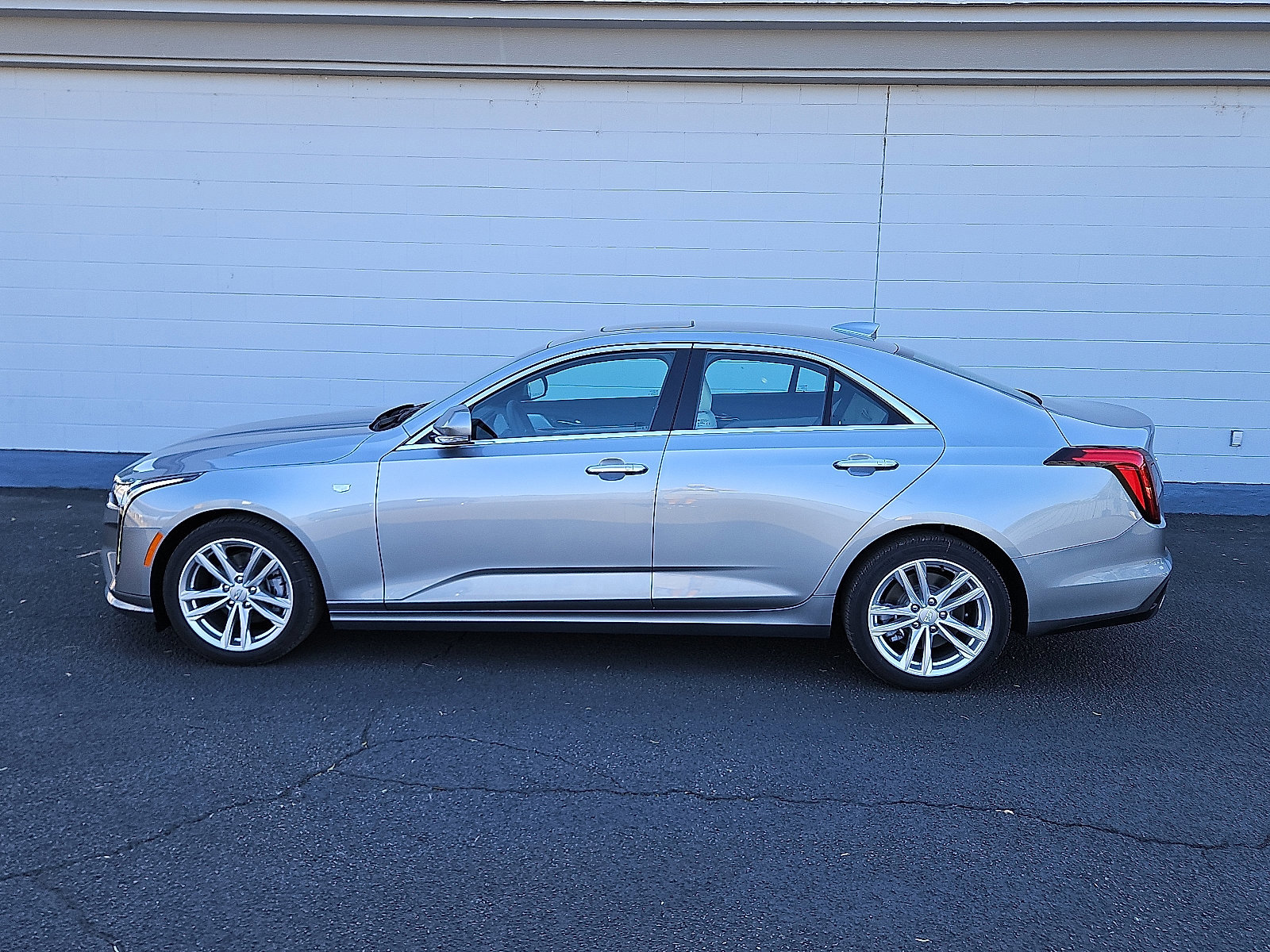 New 2026 Cadillac CT4 Luxury image 2