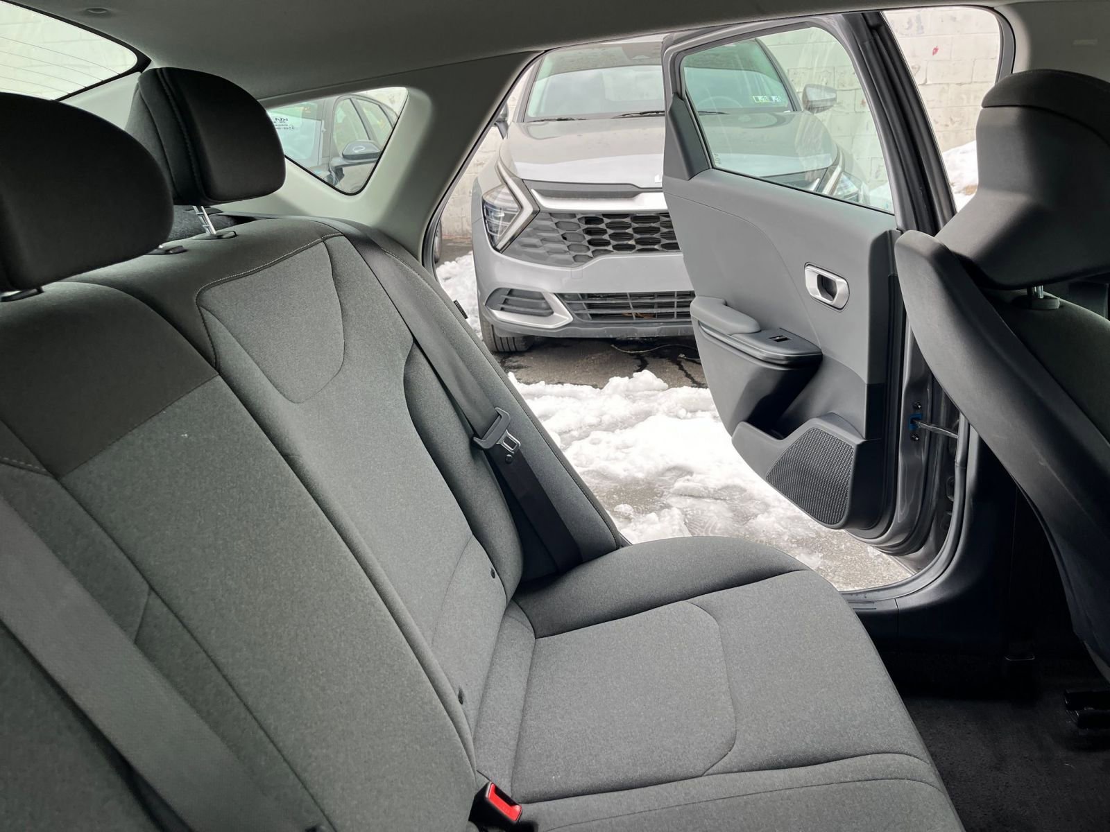 Used 2025 Kia K4 FWD image 37