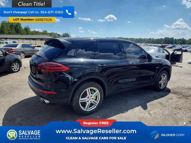 Used 2016 Porsche Cayenne S AWD/4WD image 4
