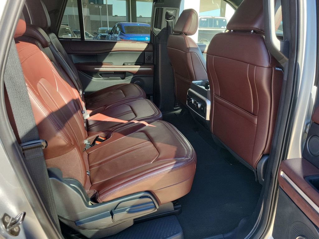 Used 2024 Ford Expedition Max Limited image 28