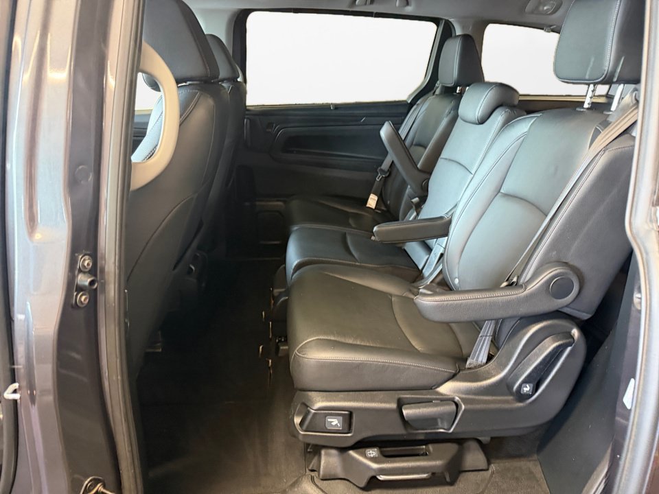 Used 2023 Honda Odyssey EX-L image 16