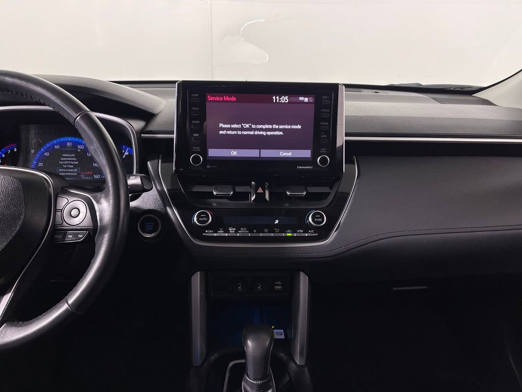 Certified 2022 Toyota Corolla Cross XLE w/ Convenience Package AWD/4WD image 15