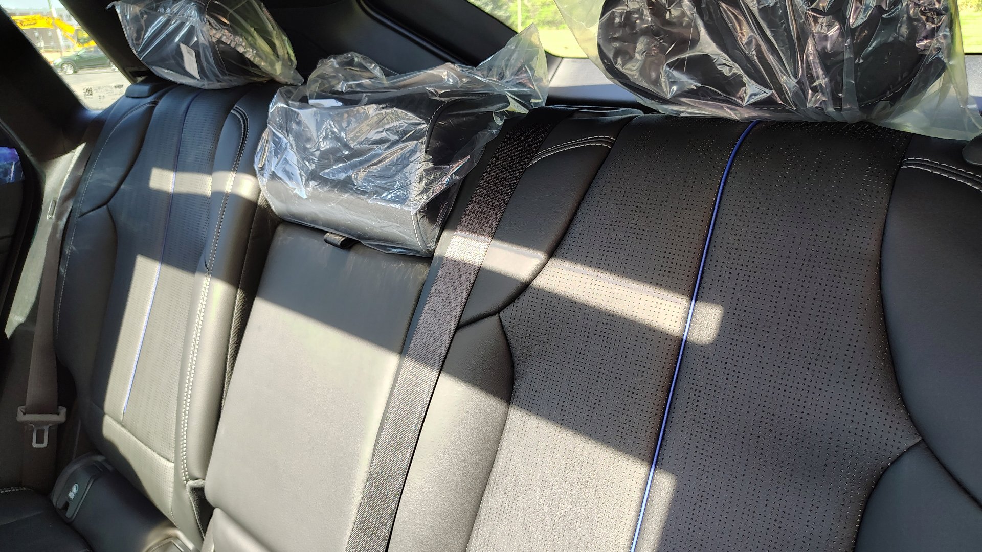 New 2026 Cadillac Lyriq Premium Luxury image 25