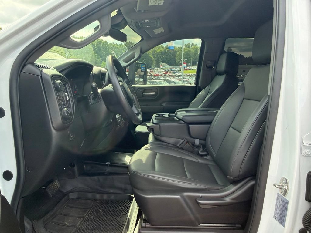 Used 2024 Chevrolet Silverado 3500 W/T w/ WT Convenience Package AWD/4WD image 8