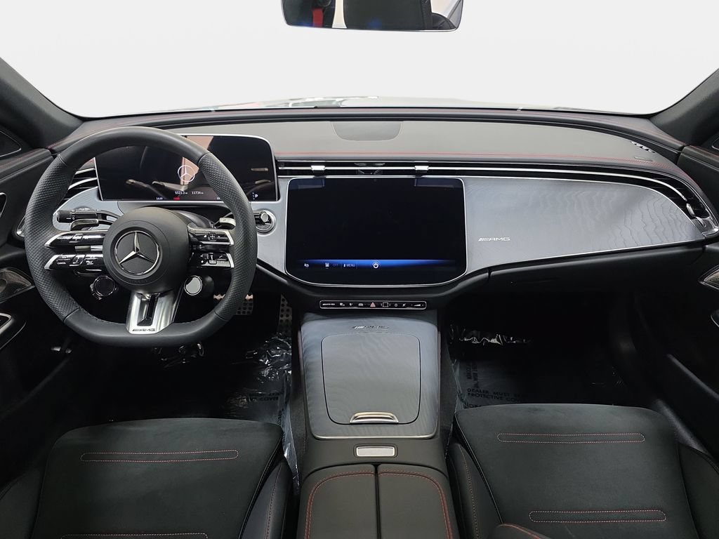 Used 2025 Mercedes-Benz E 53 AMG e 4MATIC Sedan image 10