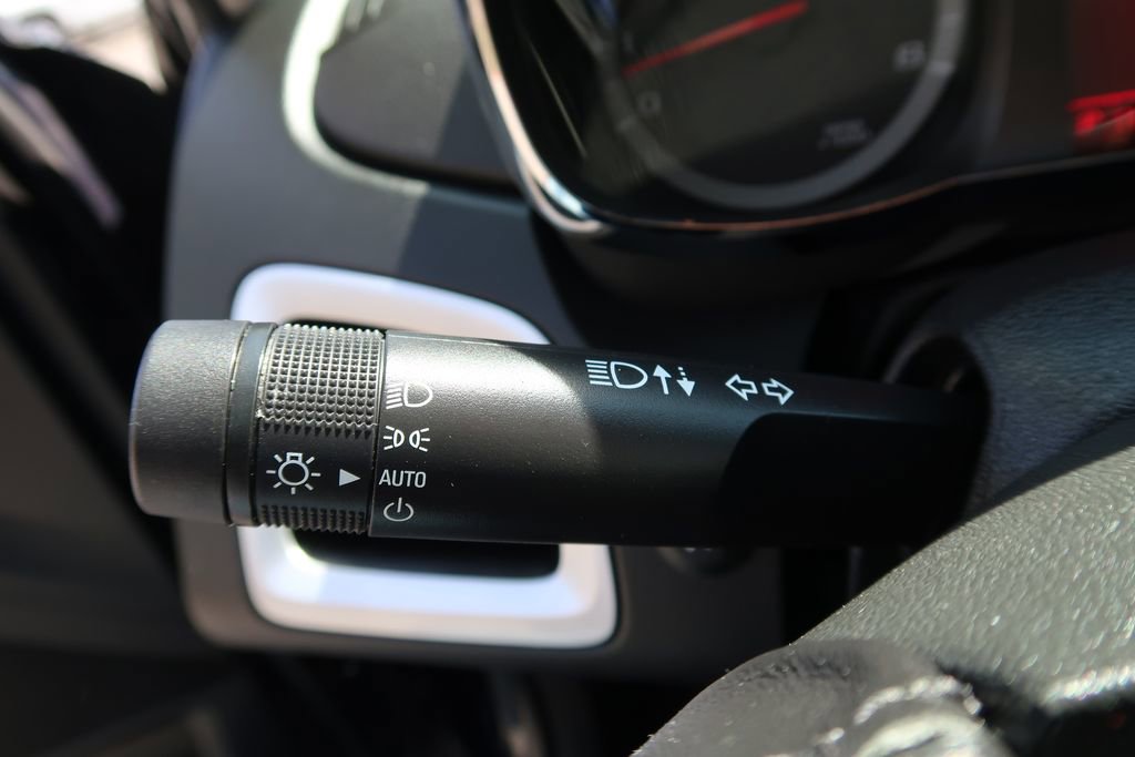 Certified 2017 GMC Terrain SLT w/ Driver Alert Package I image 18