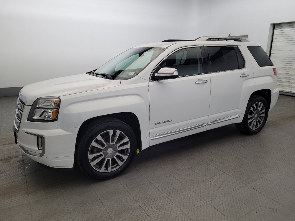Used 2017 GMC Terrain Denali AWD/4WD image 2