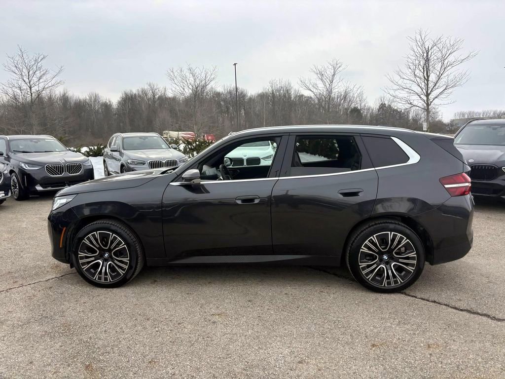 Used 2025 BMW X3 xDrive30i w/ Premium Package image 4