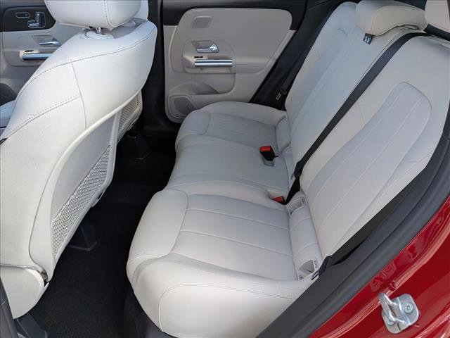 New 2026 Mercedes-Benz GLA 250 image 15