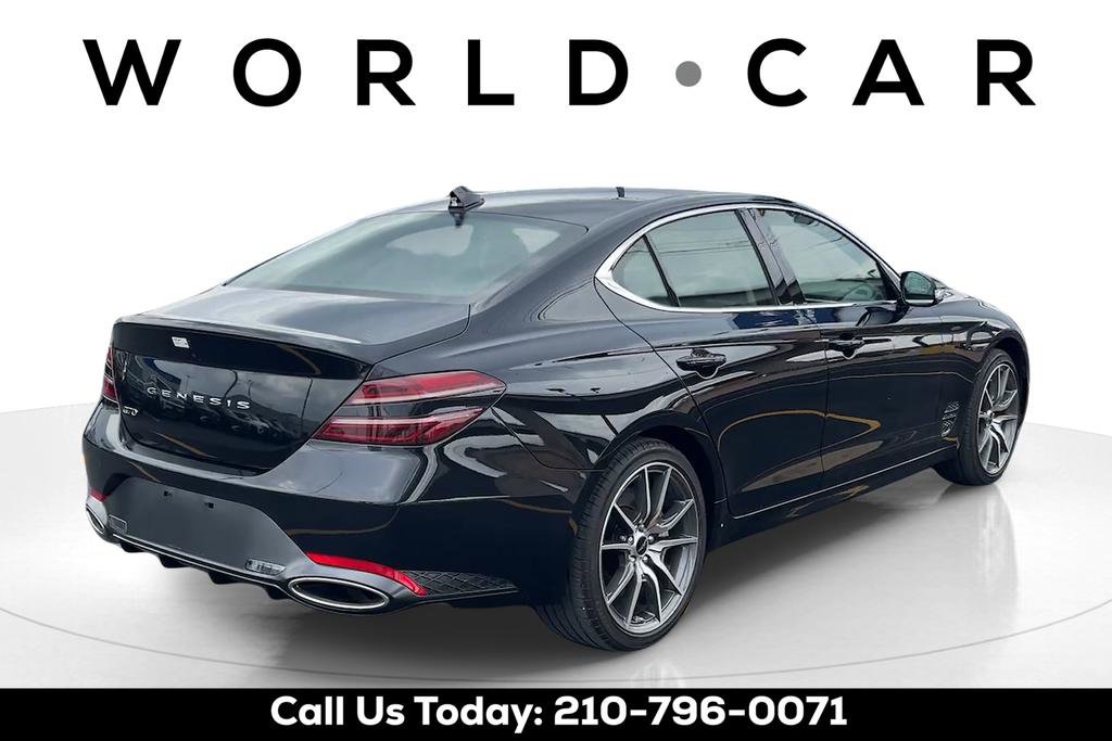 Used 2025 Genesis G70 2.5T image 7
