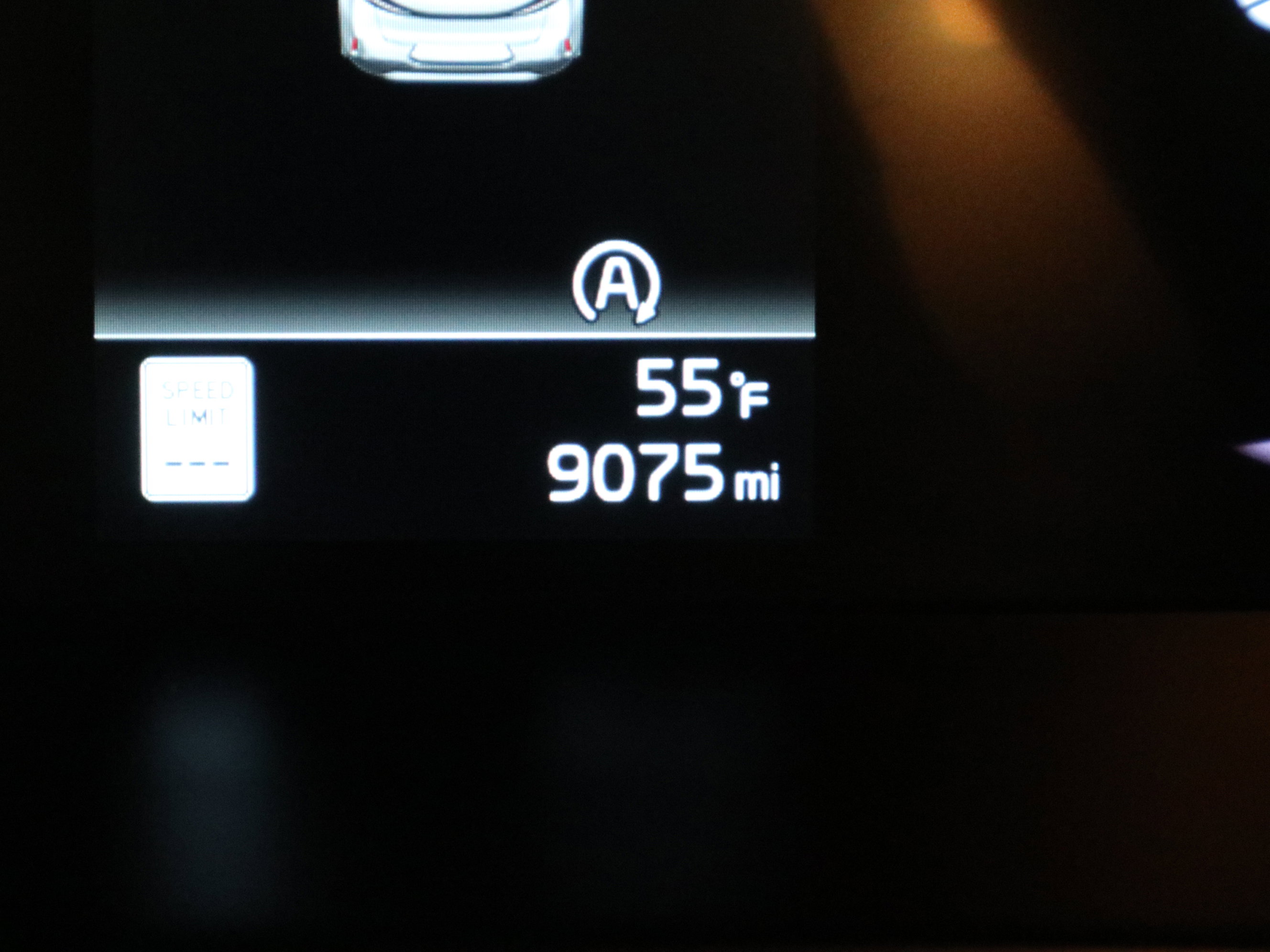 Used 2025 Kia Soul LX w/ LX Technology Package FWD image 18