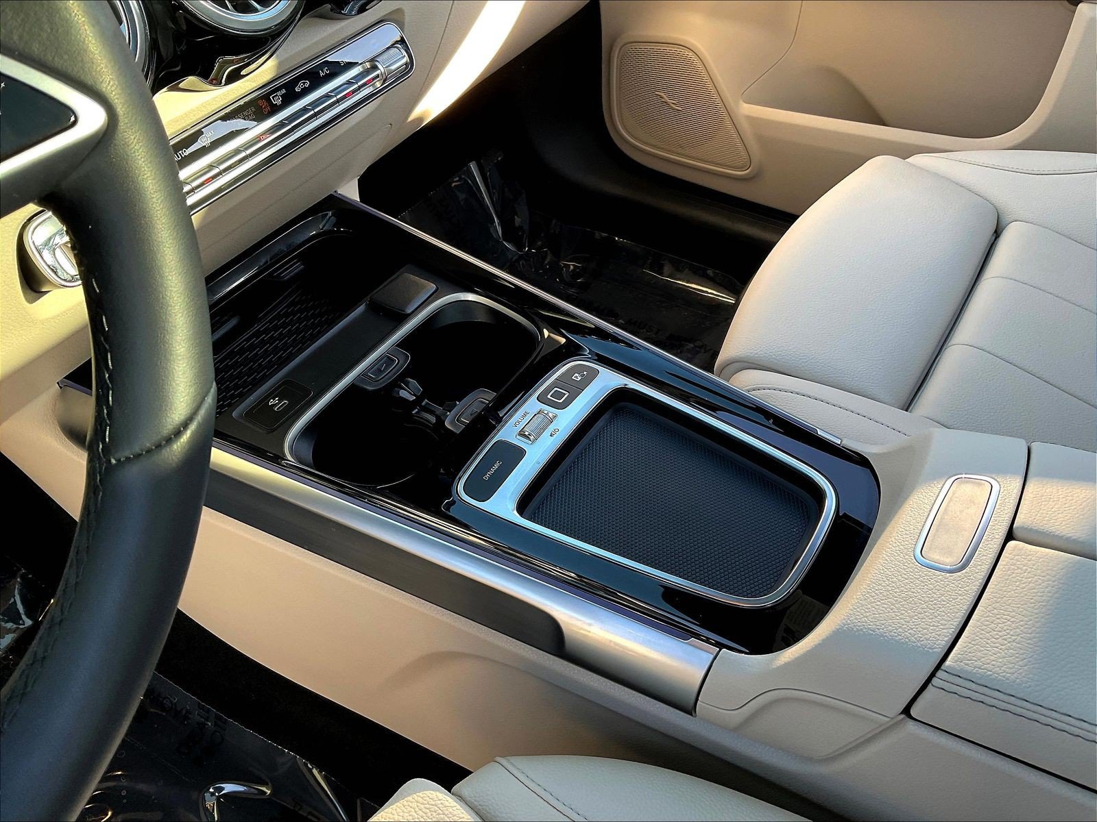 Certified 2026 Mercedes-Benz GLB 250 4MATIC image 18
