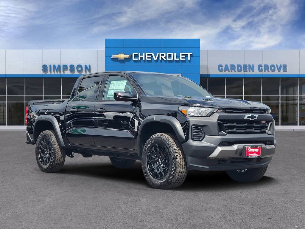 New 2026 Chevrolet Colorado Trail Boss AWD/4WD image 1