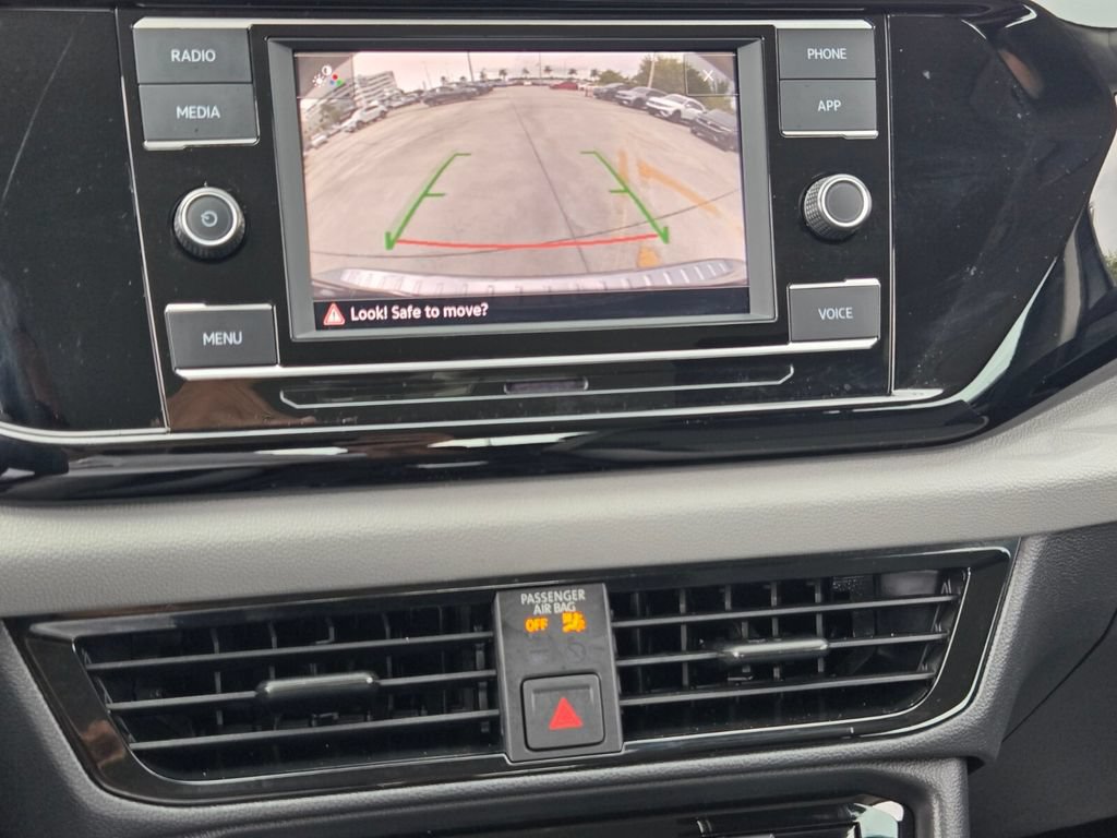 Certified 2024 Volkswagen Taos S FWD image 22