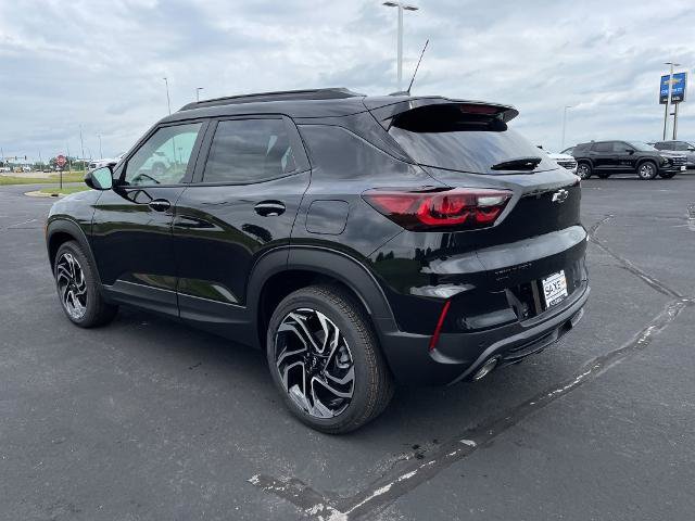 New 2026 Chevrolet TrailBlazer RS w/ Convenience Package AWD/4WD image 3