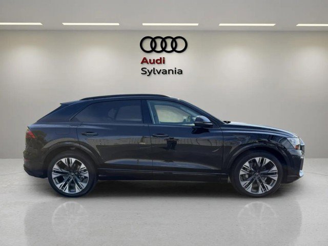 Certified 2024 Audi Q8 Prestige w/ Prestige Package AWD/4WD image 8