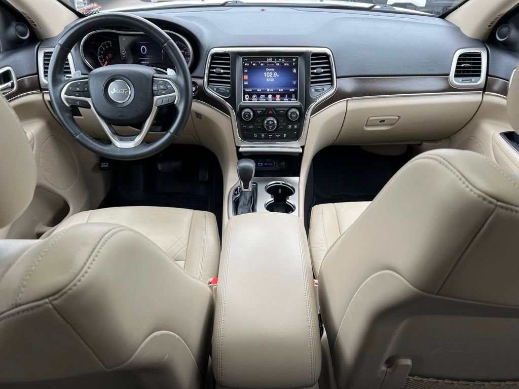 Used 2017 Jeep Grand Cherokee Limited image 26