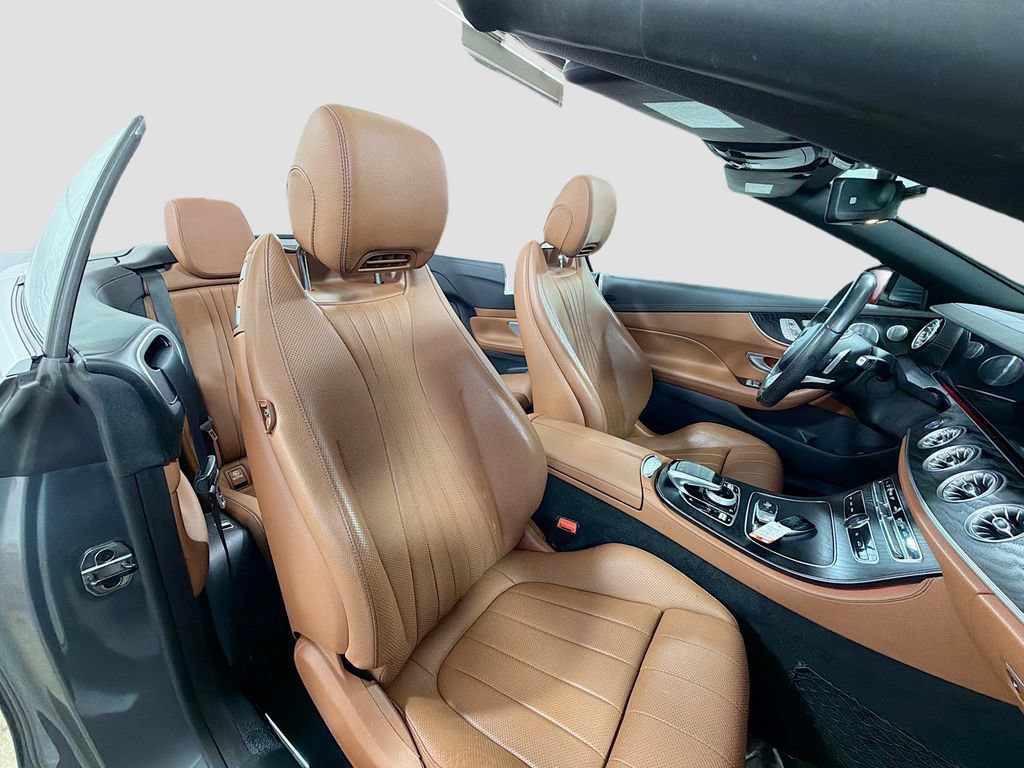 Used 2018 Mercedes-Benz E 400 4MATIC Cabriolet image 30