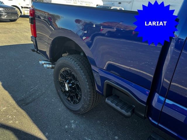 New 2026 Ford F350 Lariat w/ Black Appearance Package image 9