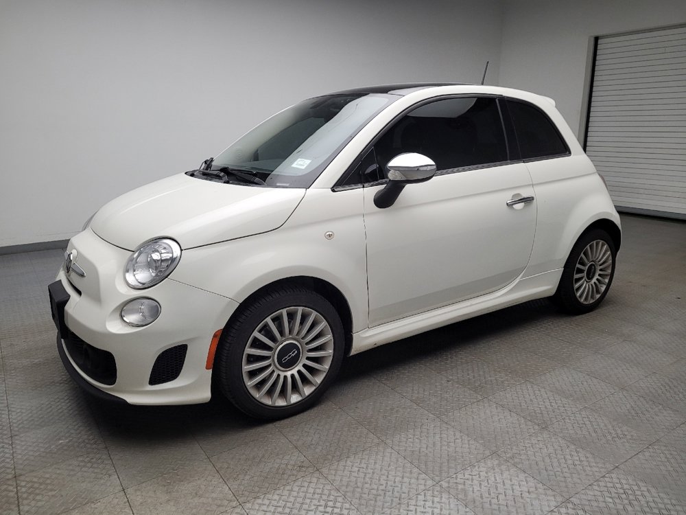 Used 2018 FIAT 500 Lounge image 2
