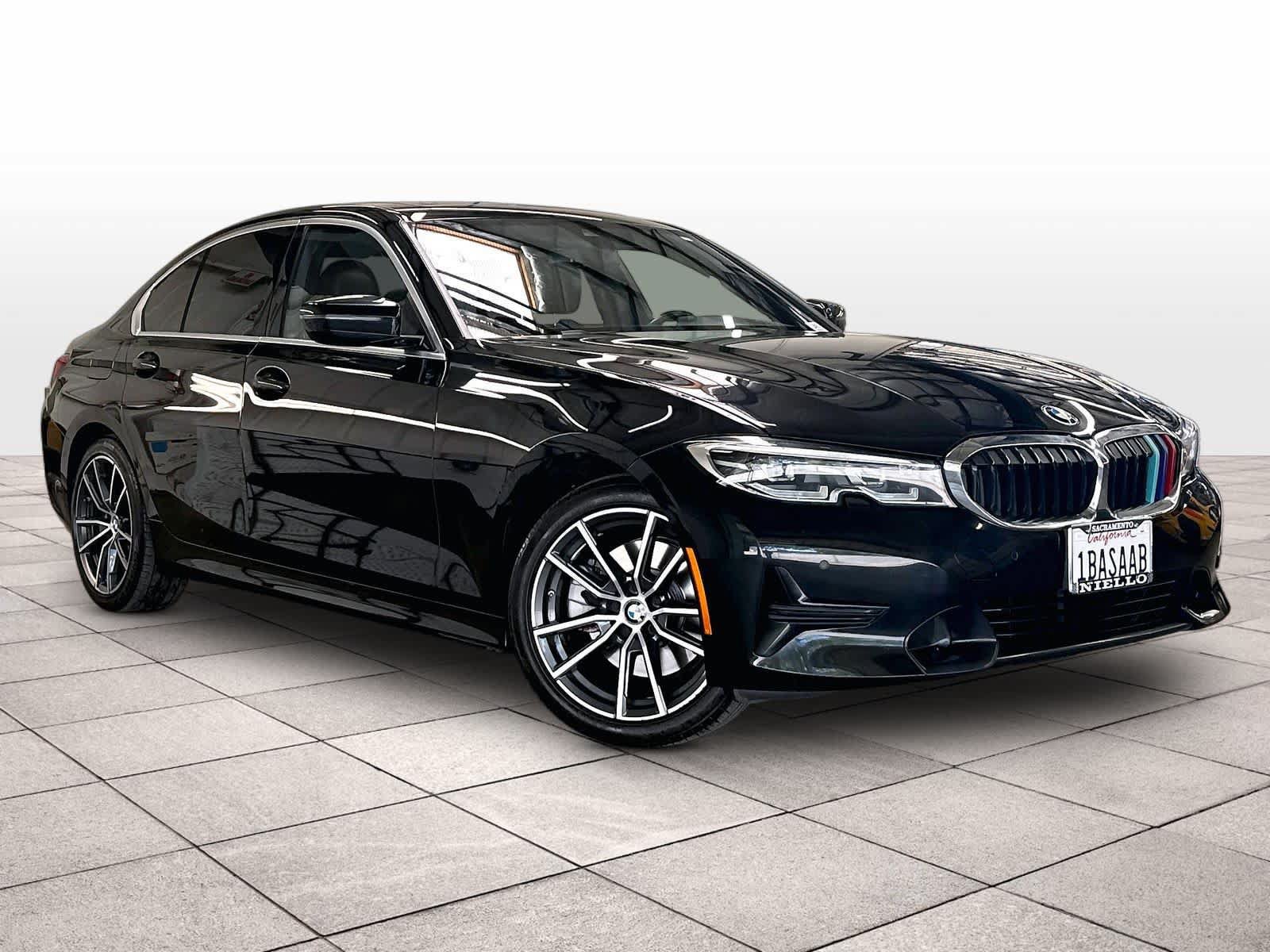Used 2019 BMW 330i Sedan w/ Convenience Package RWD image 3