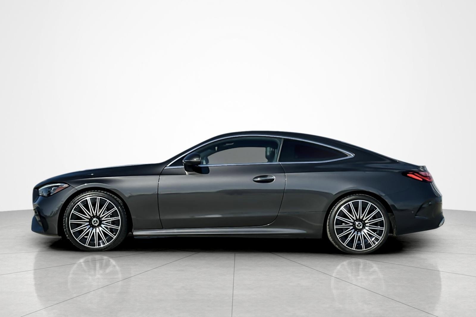 Used 2024 Mercedes-Benz CLE 300 4MATIC Coupe w/ AMG Line image 2