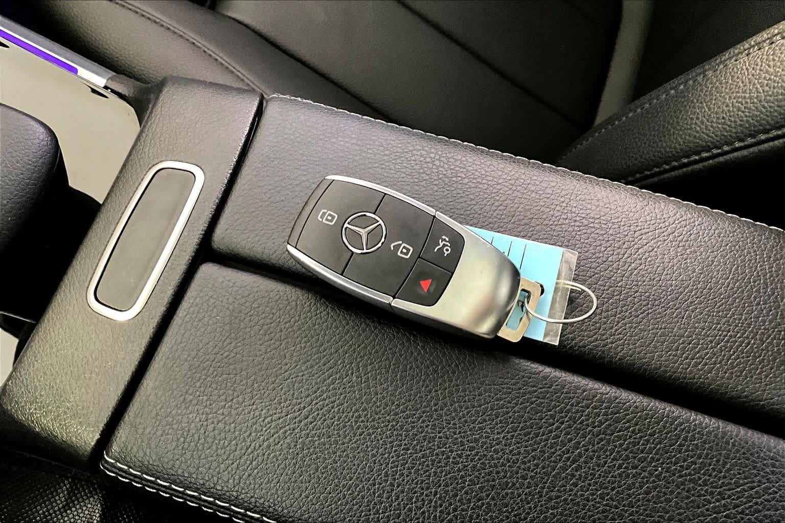 Used 2023 Mercedes-Benz GLB 250 4MATIC image 15