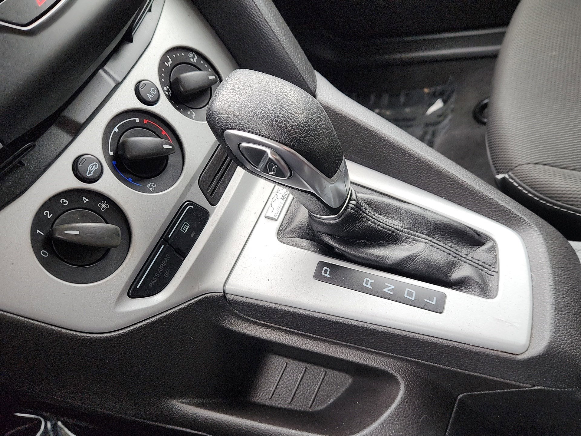 Used 2013 Ford Focus SE image 14