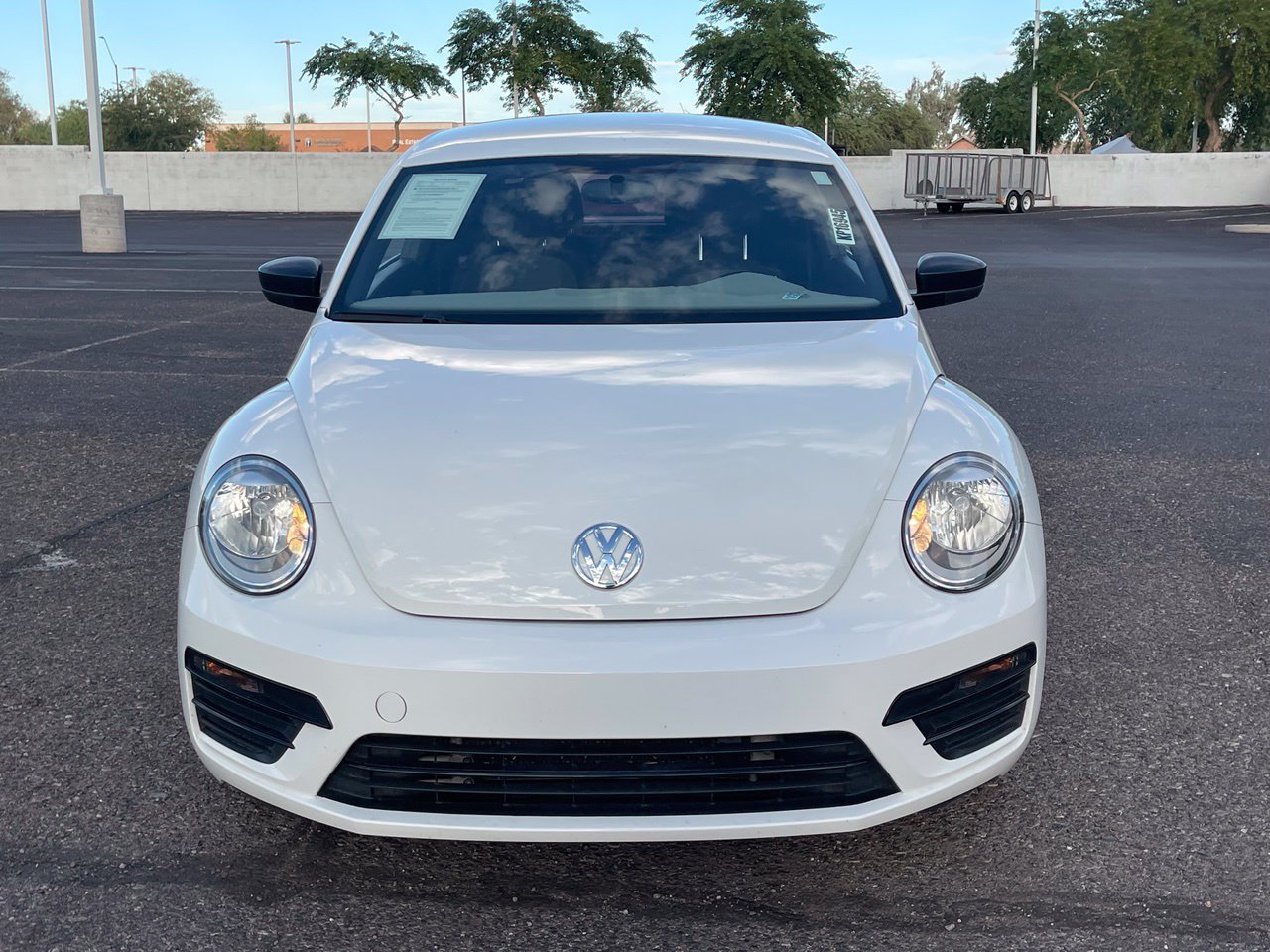 Used 2018 Volkswagen Beetle 2.0T S FWD image 8