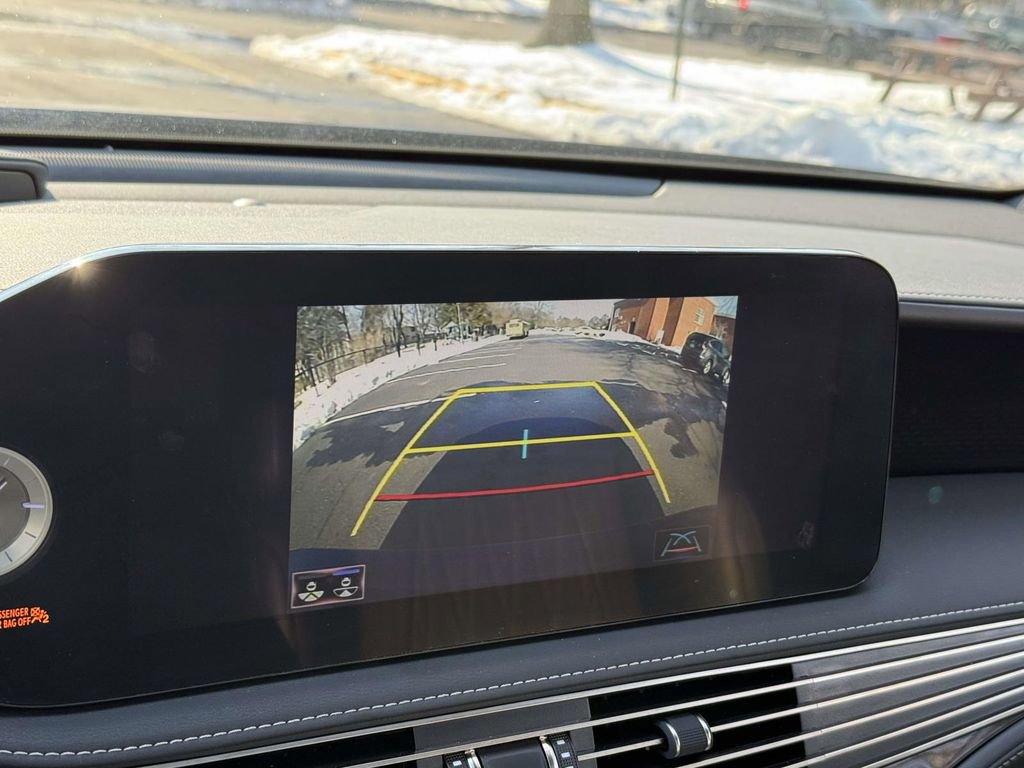 Used 2022 Lexus LS 500 AWD w/ Interior Upgrade Package image 11