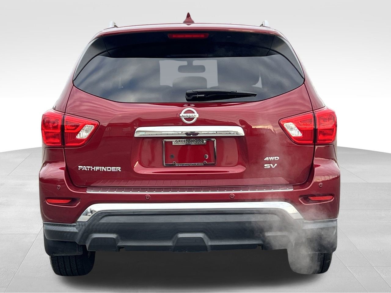 Used 2020 Nissan Pathfinder SV image 30