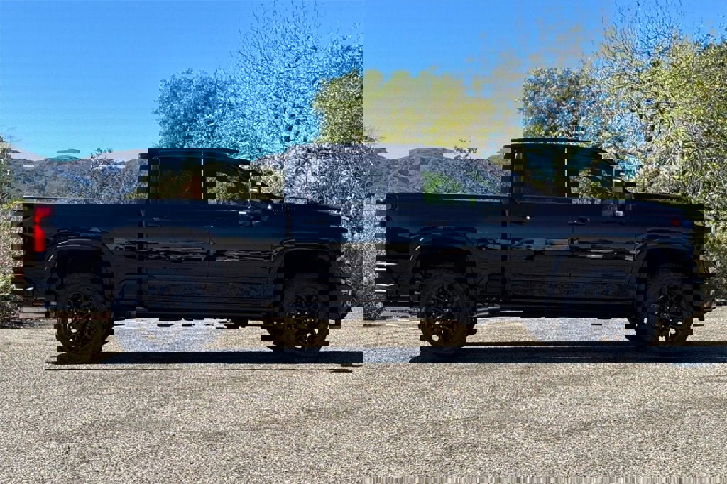 New 2025 Chevrolet Silverado 3500 High Country w/ High Country Premium Package image 3