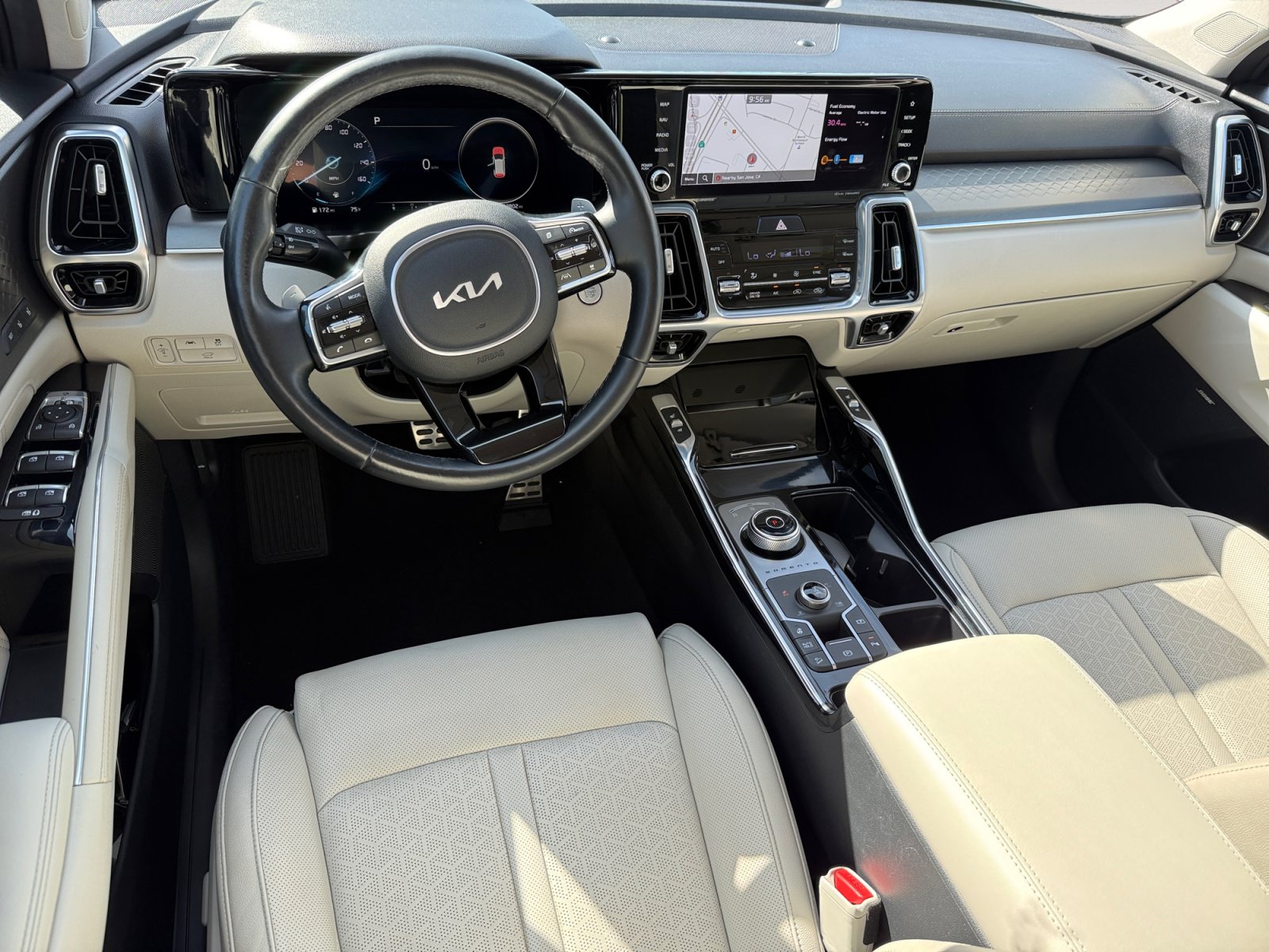 Used 2023 Kia Sorento SX Prestige w/ Panoramic Sunroof Package AWD/4WD image 15