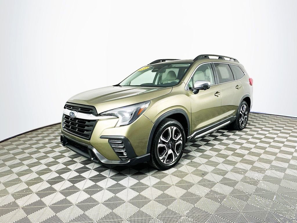 Certified 2023 Subaru Ascent Limited w/ Technology Package AWD/4WD image 5