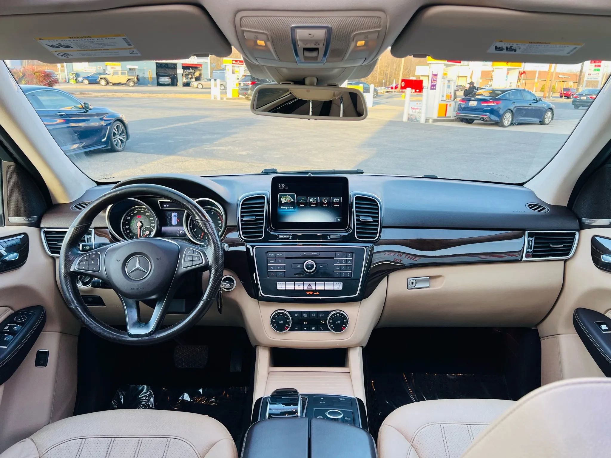 Used 2017 Mercedes-Benz GLE 350 4MATIC w/ Premium 1 Package image 14