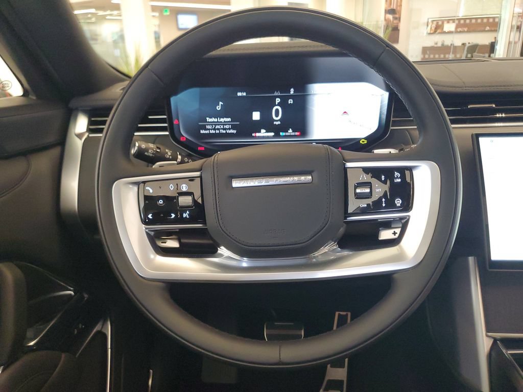New 2026 Land Rover Range Rover Long Wheelbase SE AWD/4WD image 27