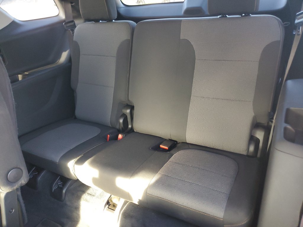 Used 2019 Chevrolet Traverse LT FWD image 33