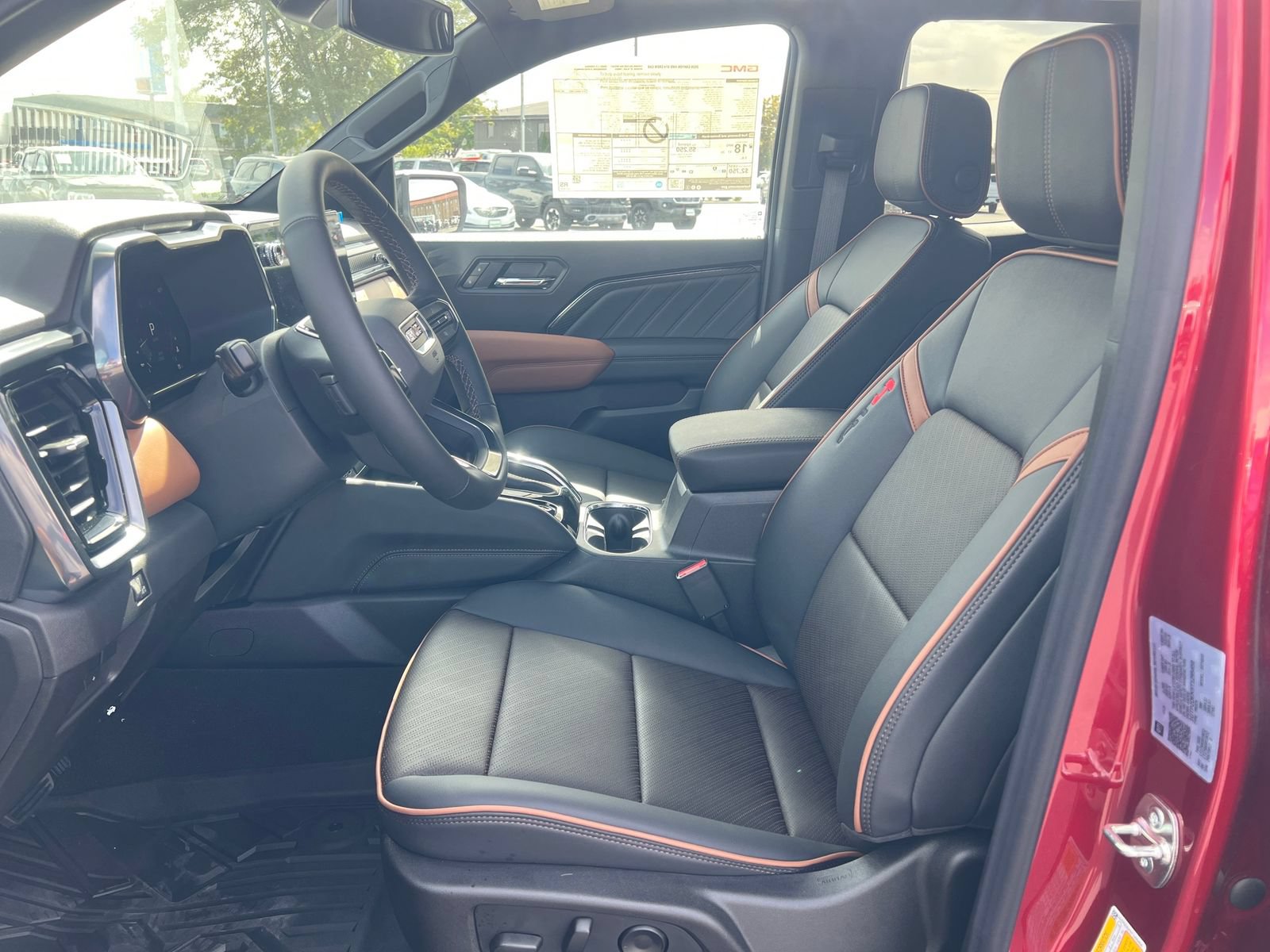 New 2026 GMC Canyon AT4 w/ Technology Plus Package AWD/4WD image 9