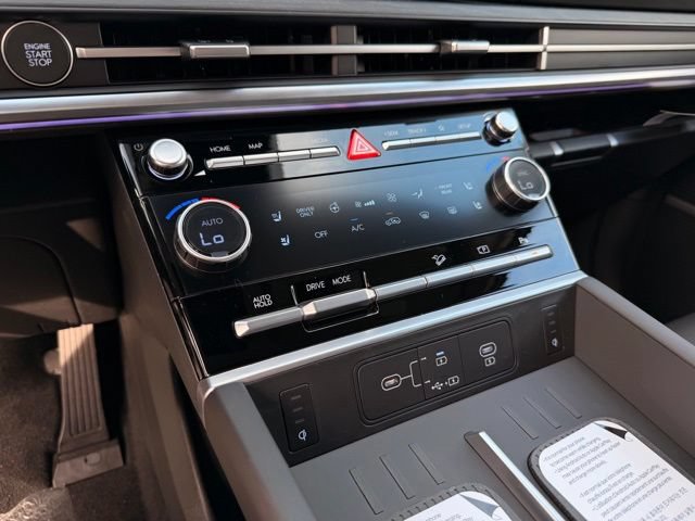 New 2026 Hyundai Santa Fe Calligraphy AWD/4WD image 15
