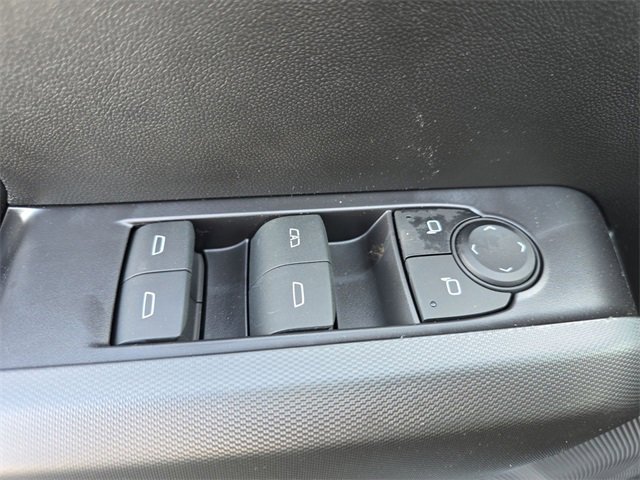 Used 2024 GMC Canyon Elevation w/ Convenience Package image 23