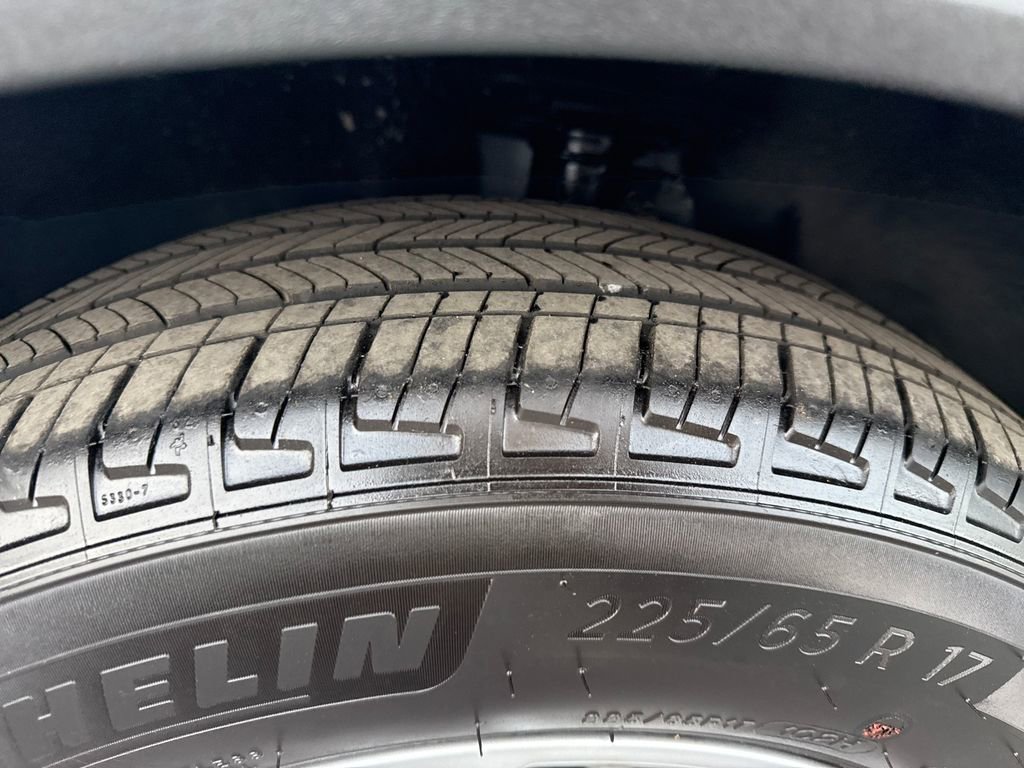 Used 2022 Ford Escape SE image 27