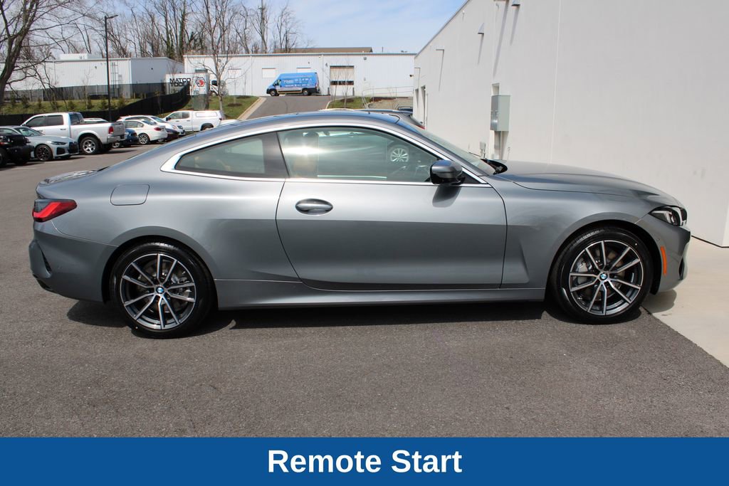 Used 2025 BMW 430i xDrive Coupe w/ Premium Package image 10