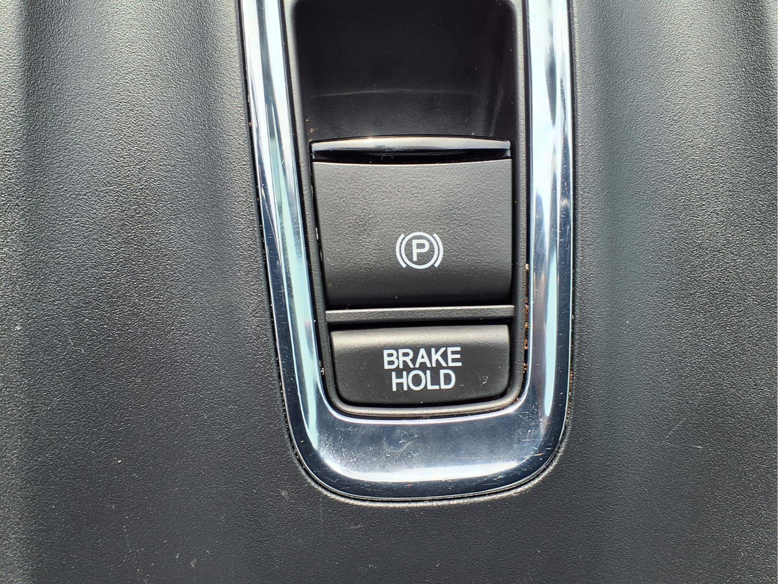 Certified 2020 Honda HR-V Sport image 20
