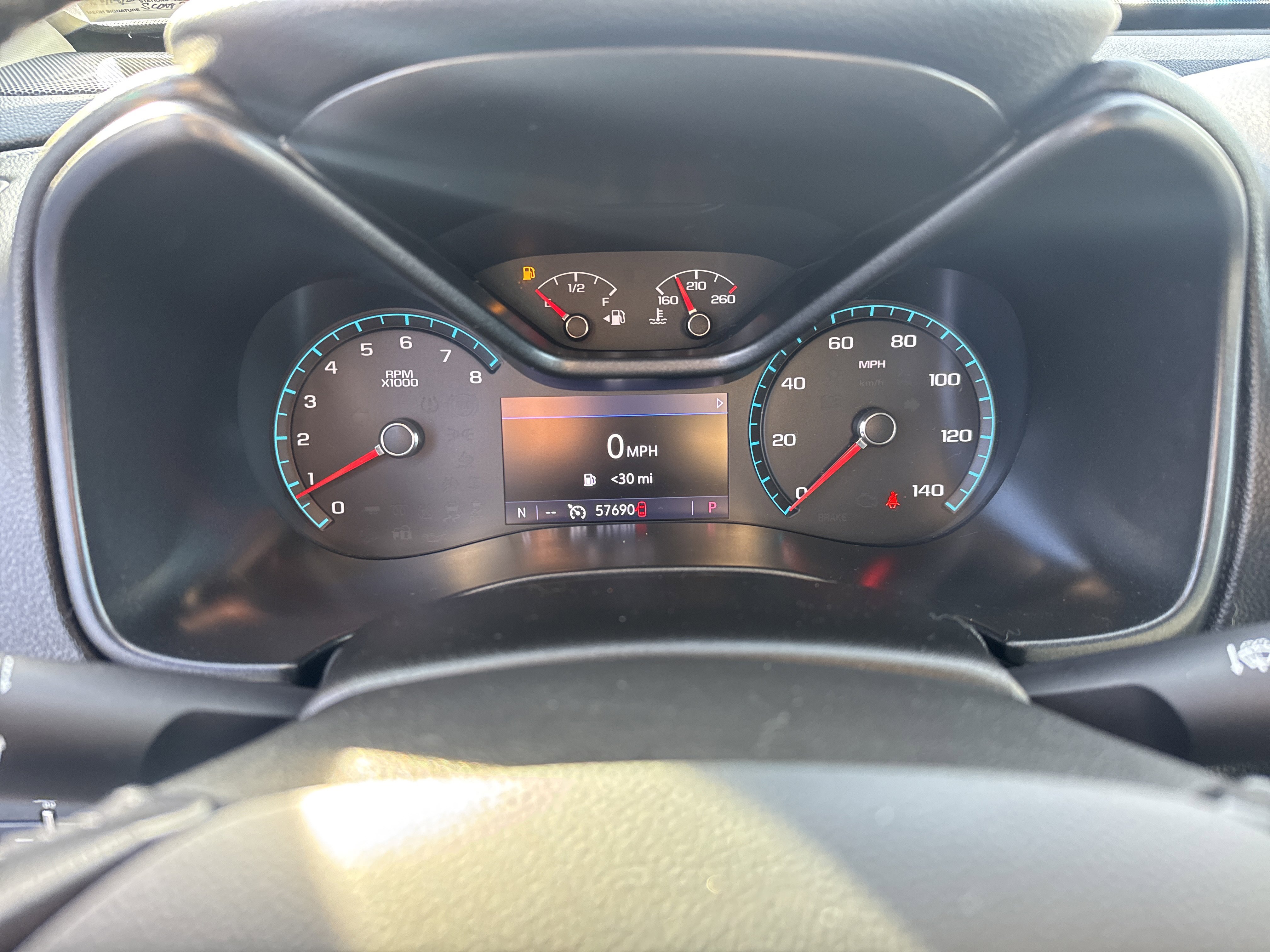 Used 2020 GMC Canyon SLE w/ Elevation Edition image 20