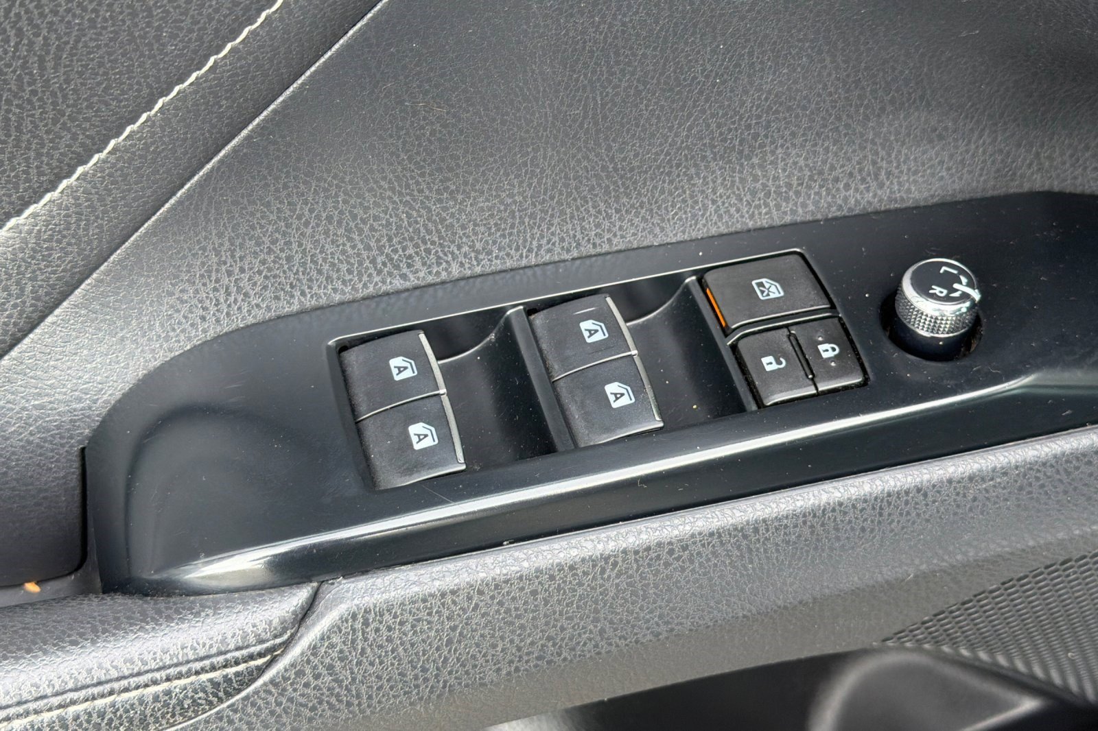 Used 2018 Toyota Camry XSE w/ Driver Assist Package image 13