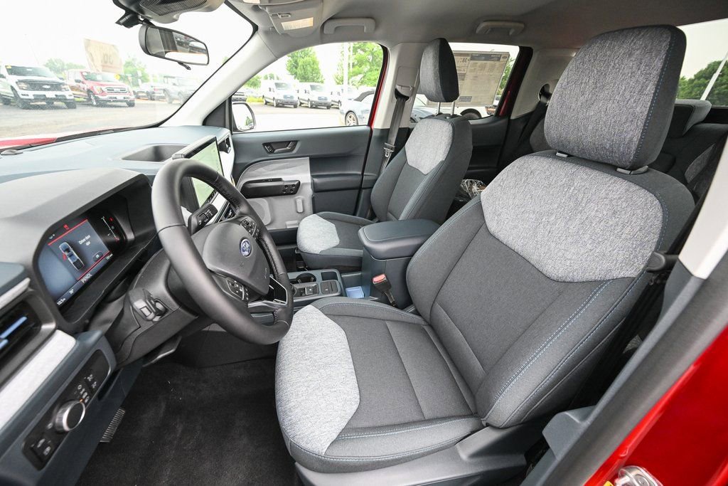 New 2025 Ford Maverick XLT w/ XLT Luxury Package image 15